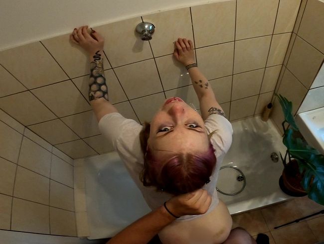 Elli_Young's Porno Video: Wie Peinlich! Ich konnte es nicht mehr aufhalten
